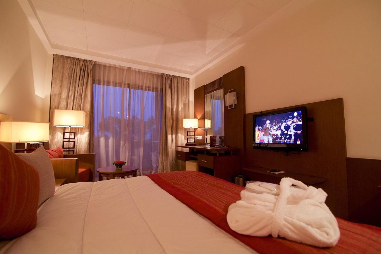 Hala Hotel & Aqua Park บิสเซา ภายนอก รูปภาพ